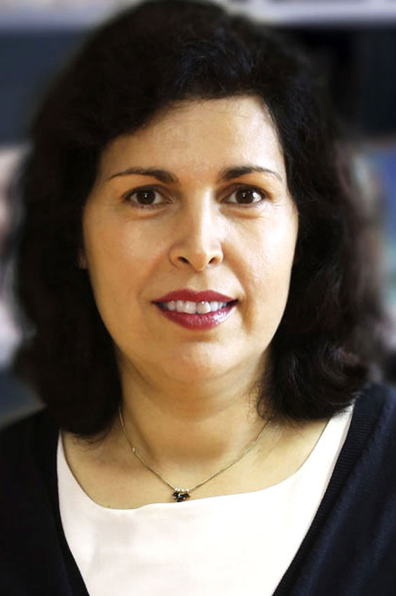 Dr. Noga Hartmann, Schulleiterin