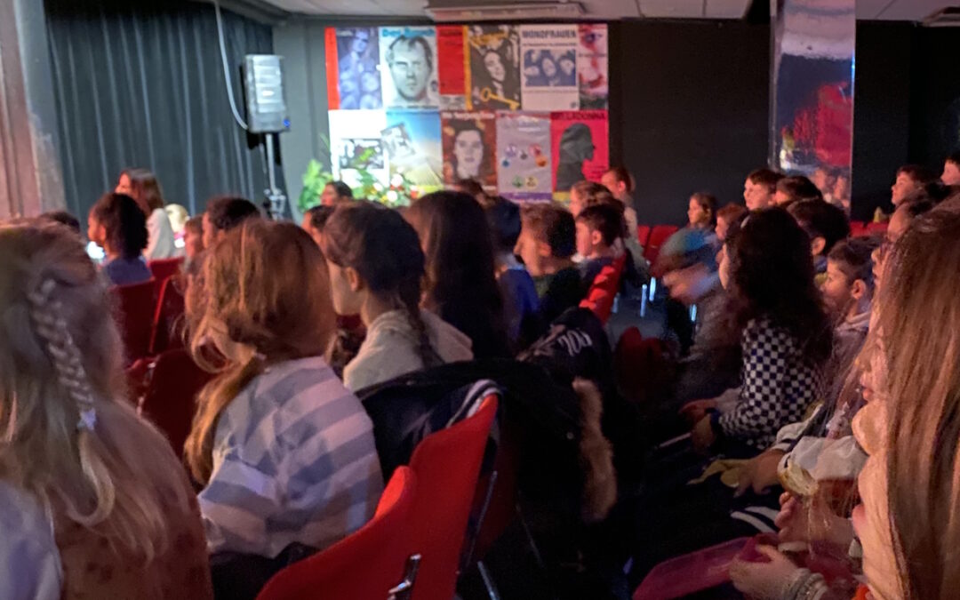 Ausflug der 2. Klassen ins Galli Theater Wiesbaden